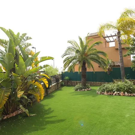 Altos De ماربيا