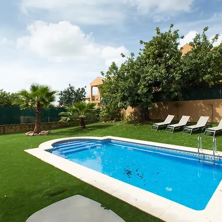 Altos De فيلة ماربيا