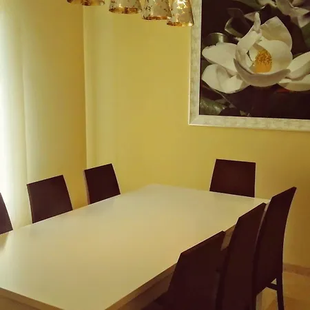 Altos De * ماربيا