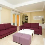 Villa Altos De Marbella