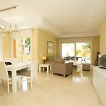 Altos De Marbella