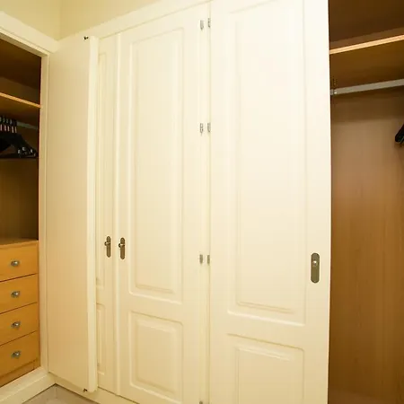 ヴィラ Altos De *