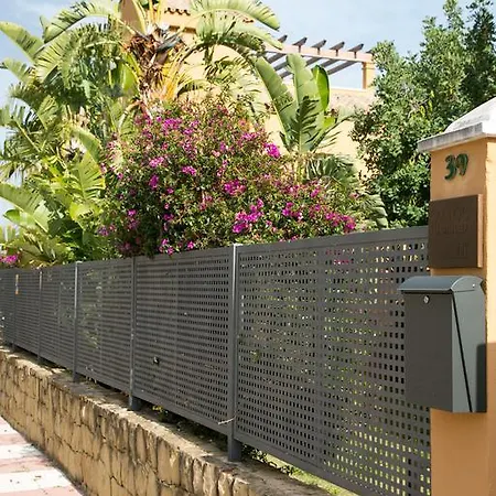 וילה Altos De